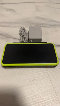 Nintendo 2DS Xl - Lime Green Japanese version- Super Mint Condition