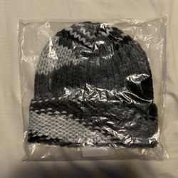 Supreme SS24BN14 Gradient Space Dye Beanie Black