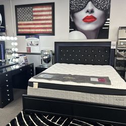 4PC Black King Bedroom Set