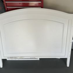 Standard White Crib