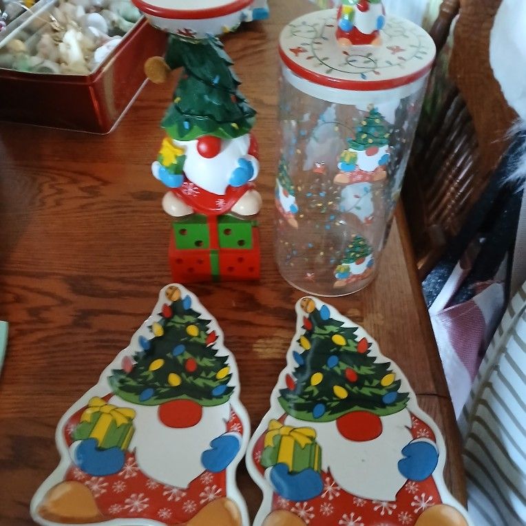 Gnome Xmas Decor