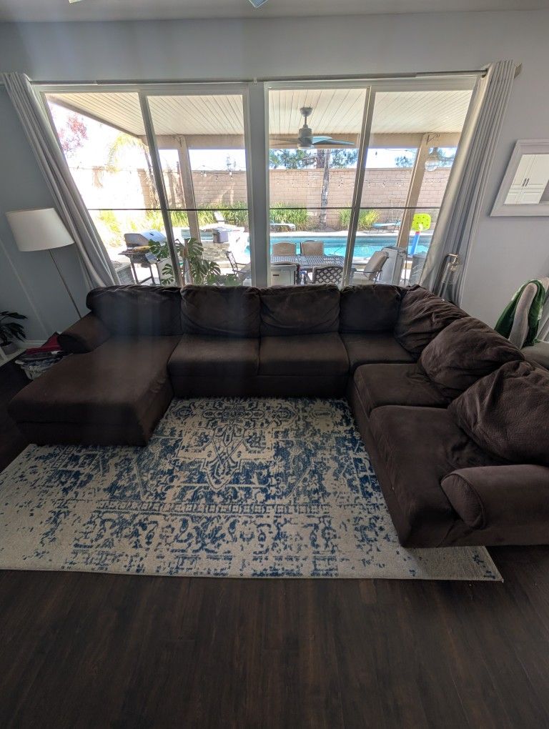 Sectional Couch