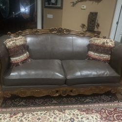 3 Pic wood Carving Leather Sofa For Sale