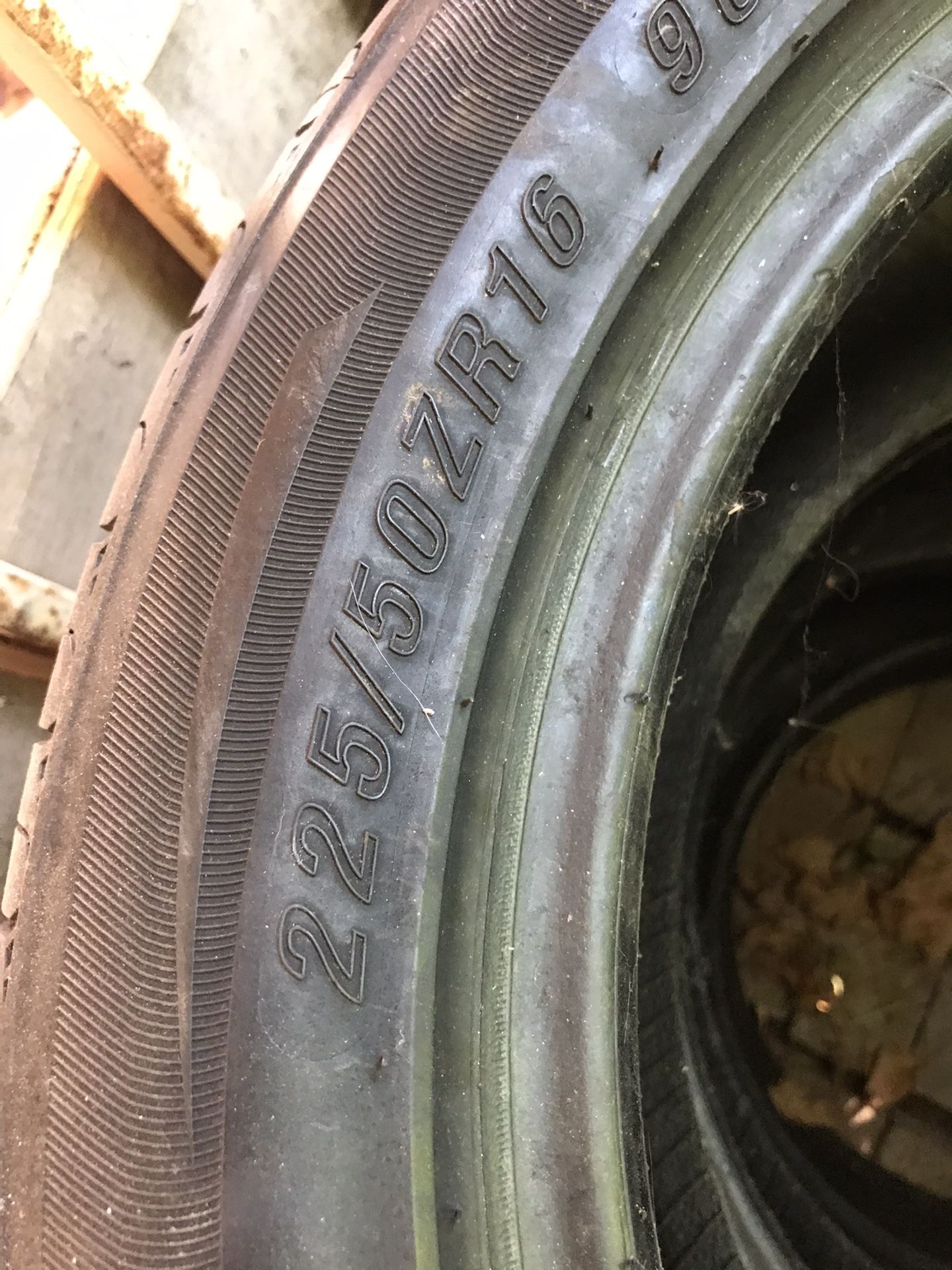 2 tires 225/50R16