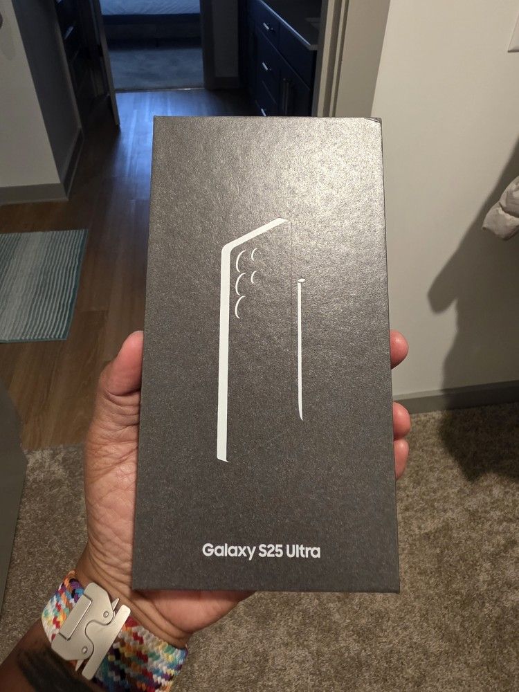 Unlocked Samsung S25 Ultra 1TB
