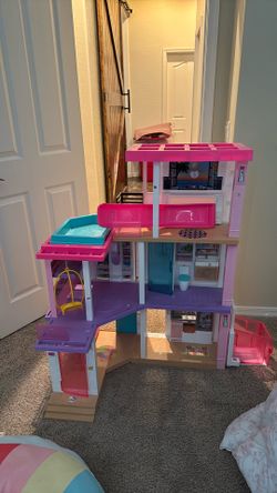 Barbie Dream House
