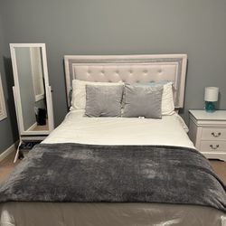 White Full Bed, Nightstand, & Mirror - LIKE NEW