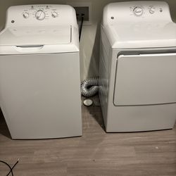 Washer & Dryer Set