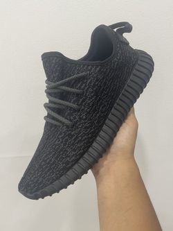 YEEZY 350 PIRATE BLACK SIZE 9 OG ALL VNDS