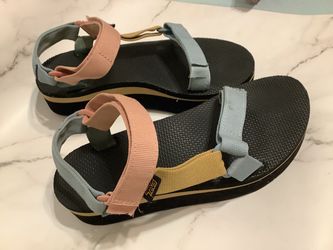 Teva Flatform Universal Platform Sandals Women’s 8