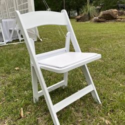 Resin padded chairs r,e,n,t