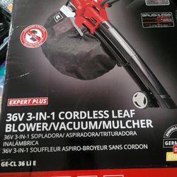 Einhell Expert Plus 36V Cordless Leaf Blower/Vacuum Mulcher GE-CL 36/230 Li E