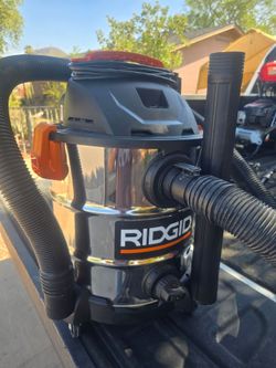 Shop vacuum wet/dry/vac