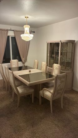 Custom dinette set with China hutch