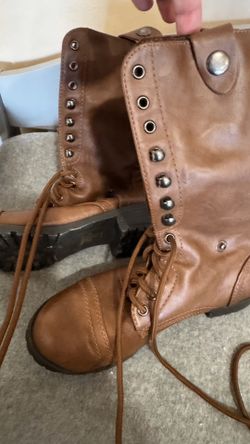 Women Brown Boots 
