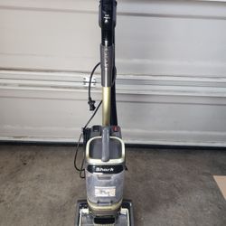 Shark Rotator Lift Away