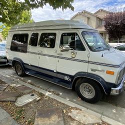 GMC STARCRAFT VAN 