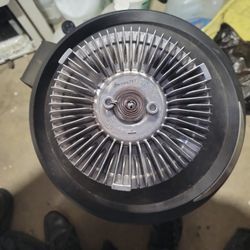 FAN CLUTCH 02 DODGE RAM 2500 5.7 HEMI