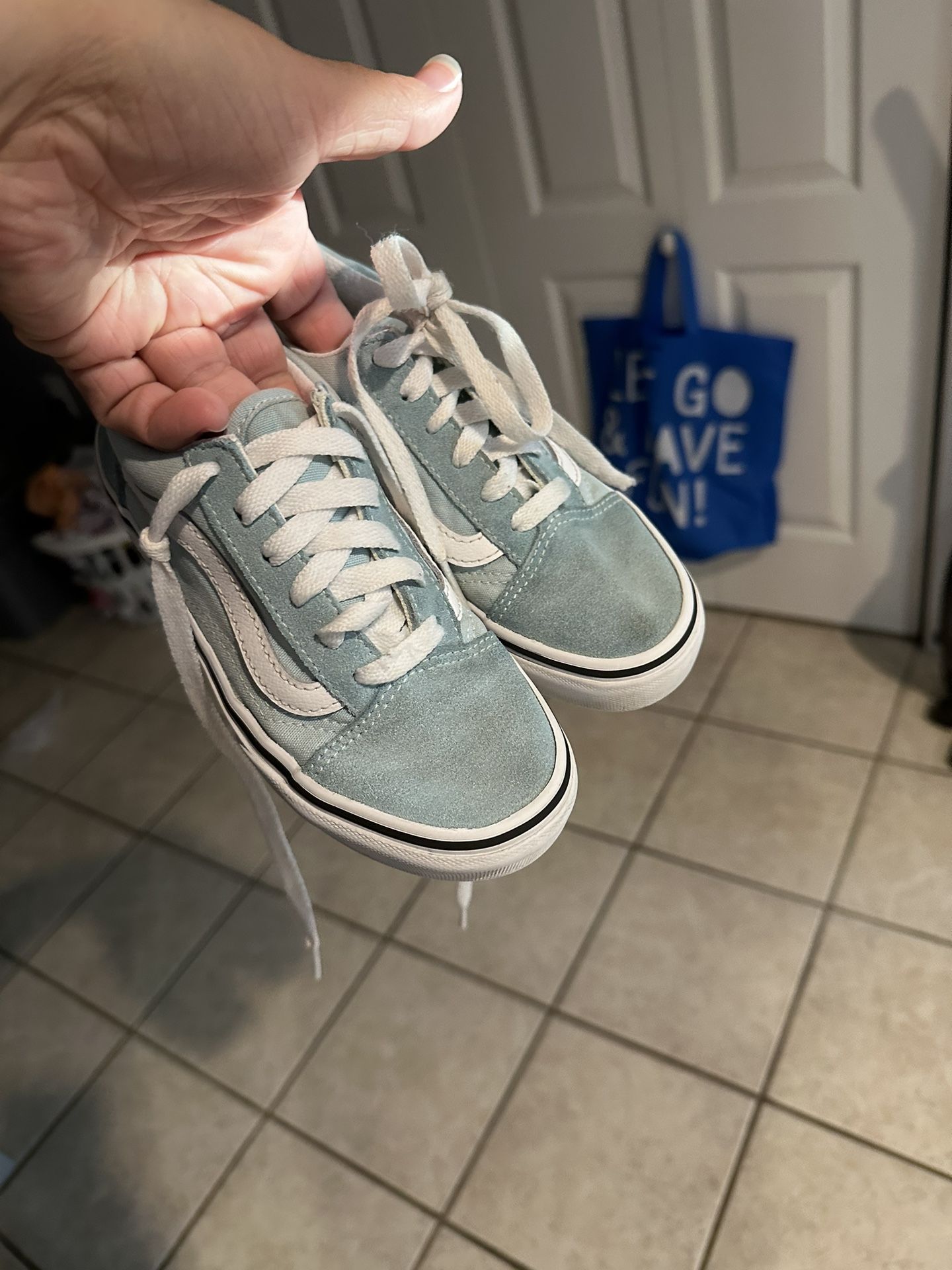 13.5 Kids Vans