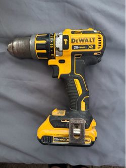 DeWalt 20v MAX xr brushless 1/2” hammer drill/drill driver