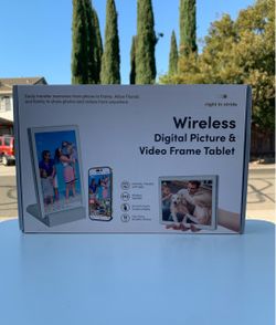 right in stride Wireless Digital Picture & Video Frame Tablet