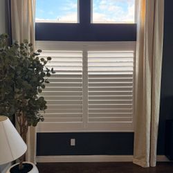 FREE Plantation Shutters (ESTIMATES & SAME DAY PRICING)- Custom, Wood, Interior Window Treatments, Coverings. Persianas de Madera. Se Habla Espanol.