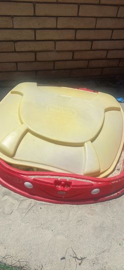 Sand pit with sand