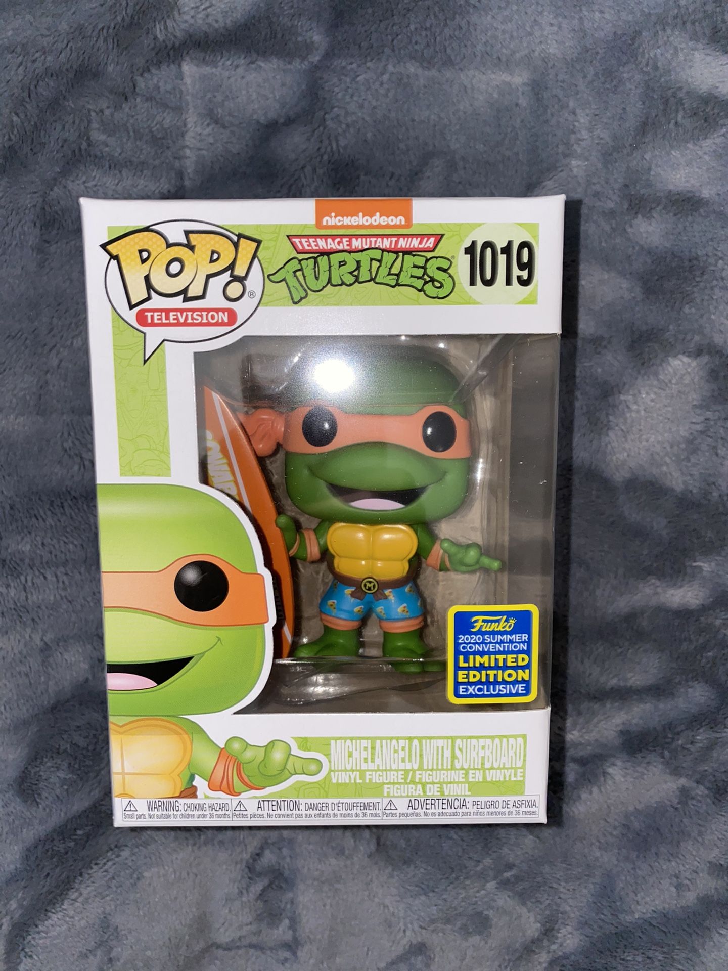 2020 SDCC LIMITED EDITION EXCLUSIVE FunkoPop #1019 : Michaelangelo with surfboard
