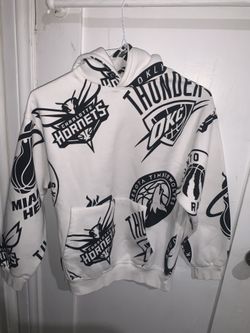 Zara X NBA All Over Print Hooded Sweatshirt Size: 13/14Y