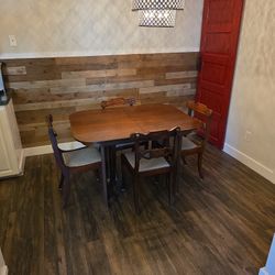 Antique Table With 4 Chairs (Leaf Included)