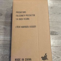 Hot Toys Predator Falconer Brand New 