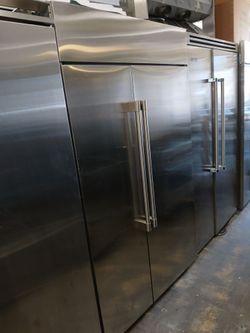 LIKE NEW !! GE MONOGRAM 48" STAINLESS STEEL BUILT-IN SIDE BY SIDE REFRIGERATOR ICE MAKER  1 YEAR WARRANTY PARTS AND LABOR COVERED