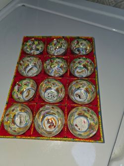 Vintage 12-Pc Porcelain Chinese Zodiac Animal Tea Sake Cup Set in Original Box