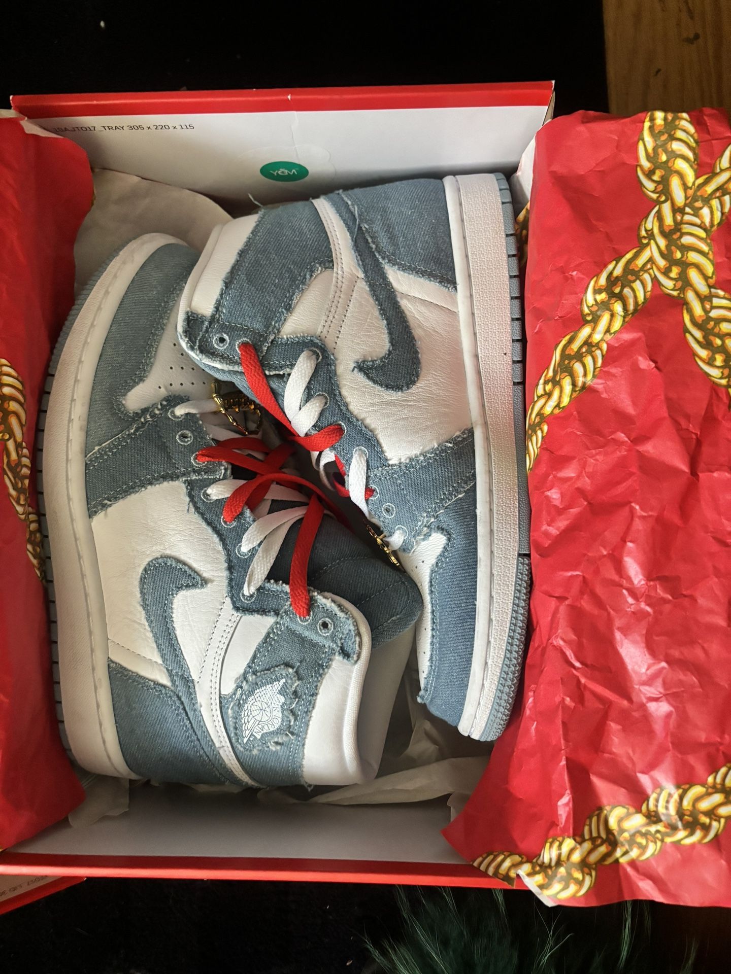 Women’s Size 8 Retro Air Jordan’s