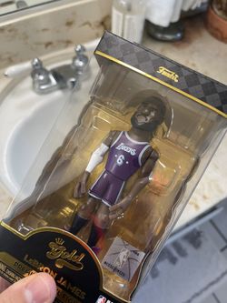 NBA: Lakers Gold LeBron James 12-Inch Premium Vinyl Figure  $ 50