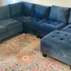 Sectional Sofa/ Couch