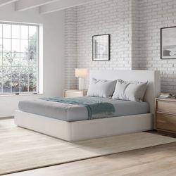Upholstered Platform in Pearl Frame - Cama