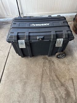 Husky 50 gallon job box