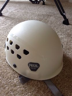 Helmet Petzl Ecrin-Roc