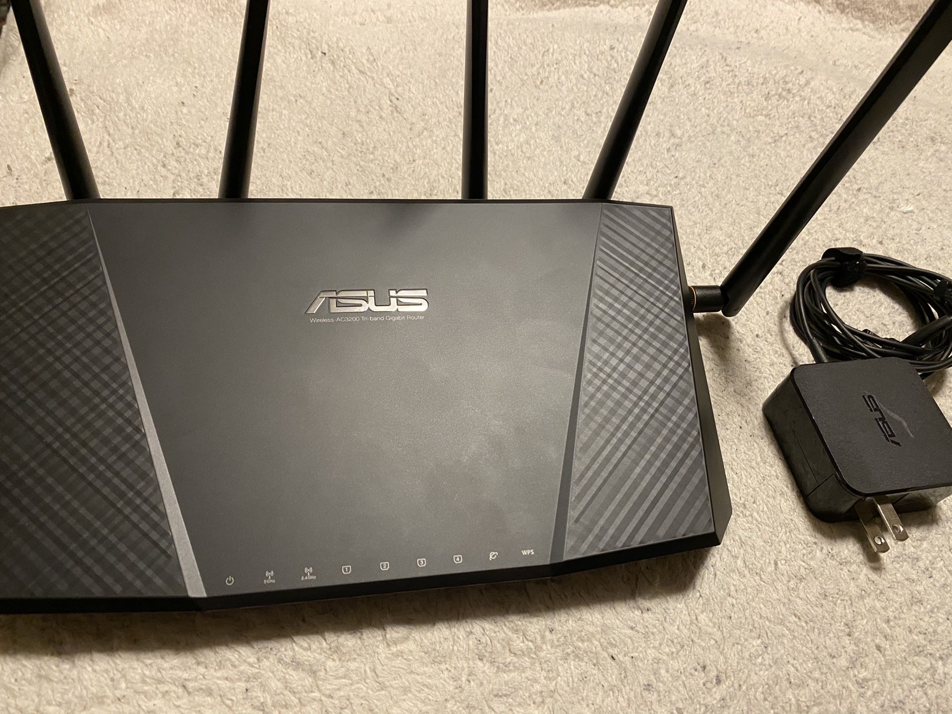 ASUS RT-AC3200 Tri-band MU-MIMO Router