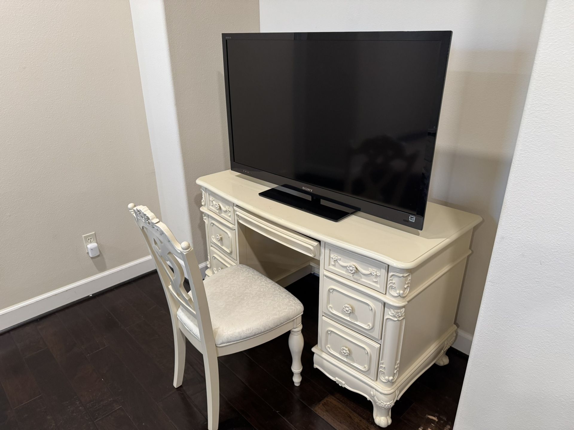 White ornate desk and chair with matching hutch/bookshelf