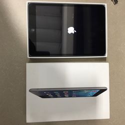 iPad mini 2· 16 GB 9/10 Space Gray Model A1432
