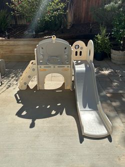 Toddler outdoor/indoor play set with slide