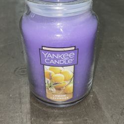 Yankee Candle 22 oz Lemon Lavender-brand New