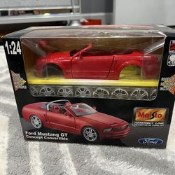 Maisto Assembly Line Die Cast Metal Ford Mustang Gt Concept Convertible