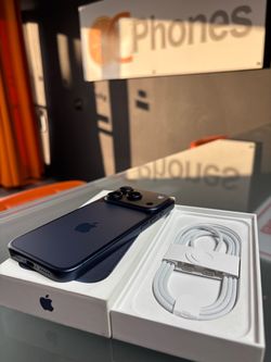 Used for 3 months blue iPhone 17 pro (not pro max) 256gb unlocked for any carrier battery health 100% 🥰 comes with Apple warranty till 3/27/27 iPhone