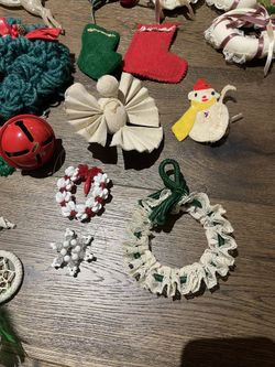 Vintage Christmas Decoration Bundle