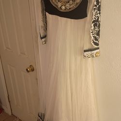 Indian dress and dupatta