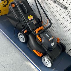 Lawnmower 