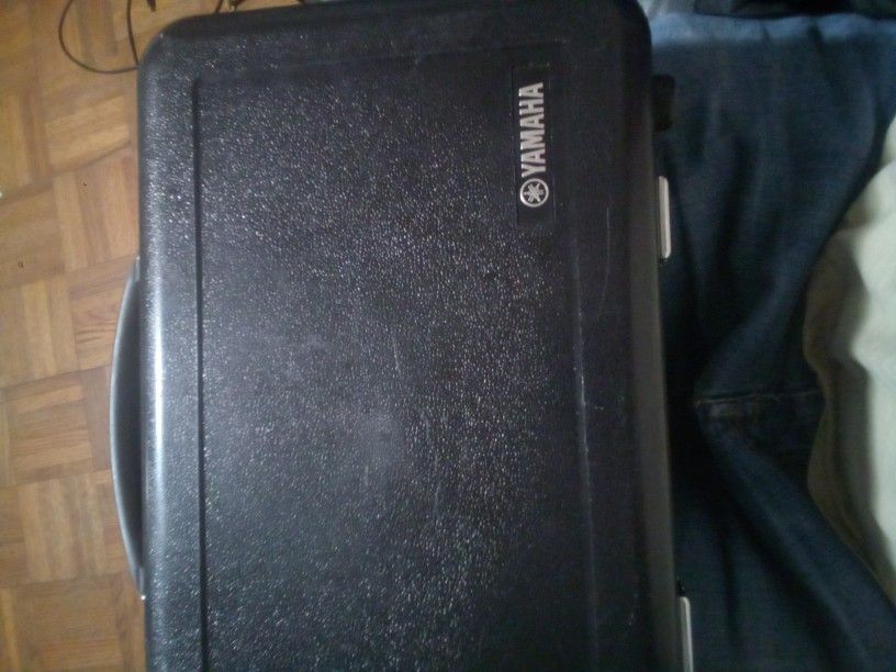 255 Yamaha Clarinet 